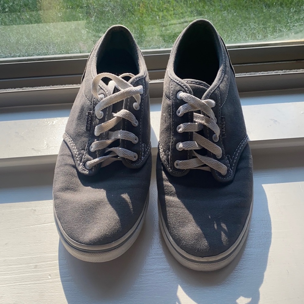 Grey lace up vans, size 8.5 !!!